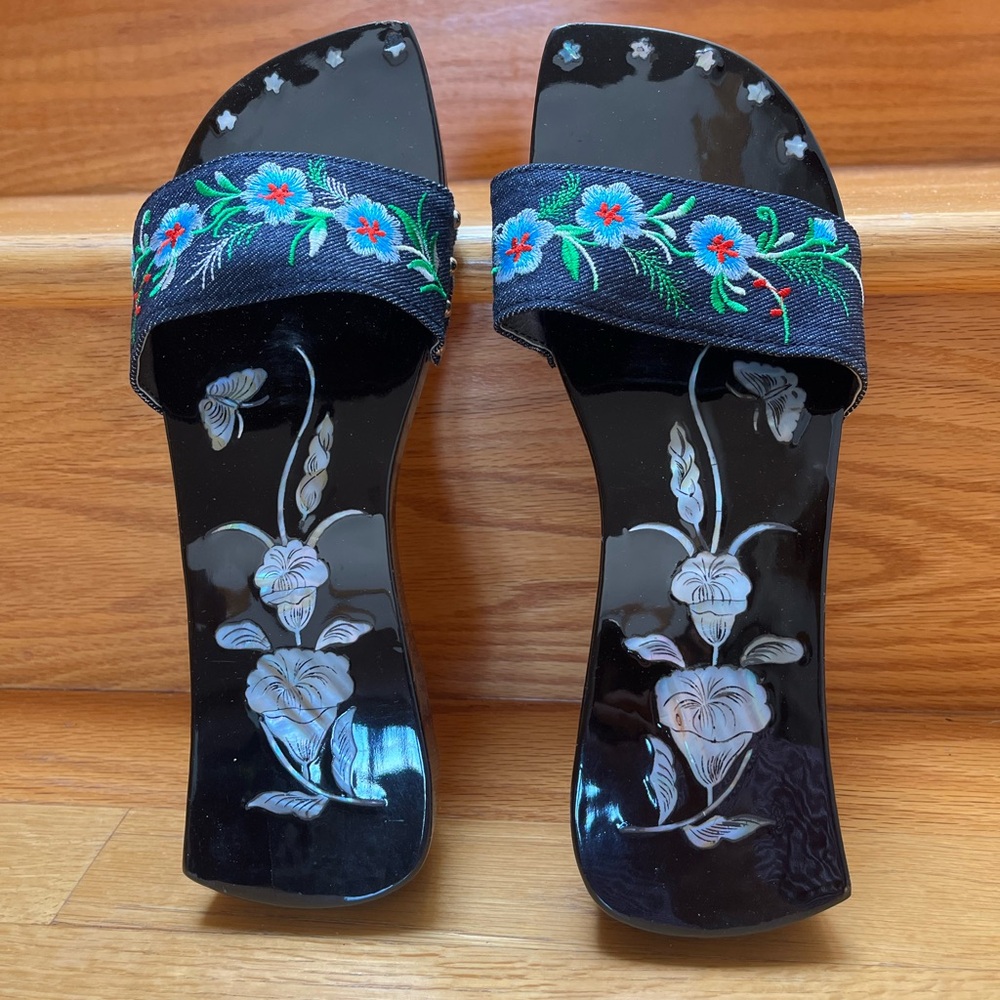 Embroidered Floral Black Wooden Sandals